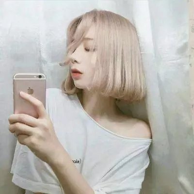 闭上眼睛活着很容易